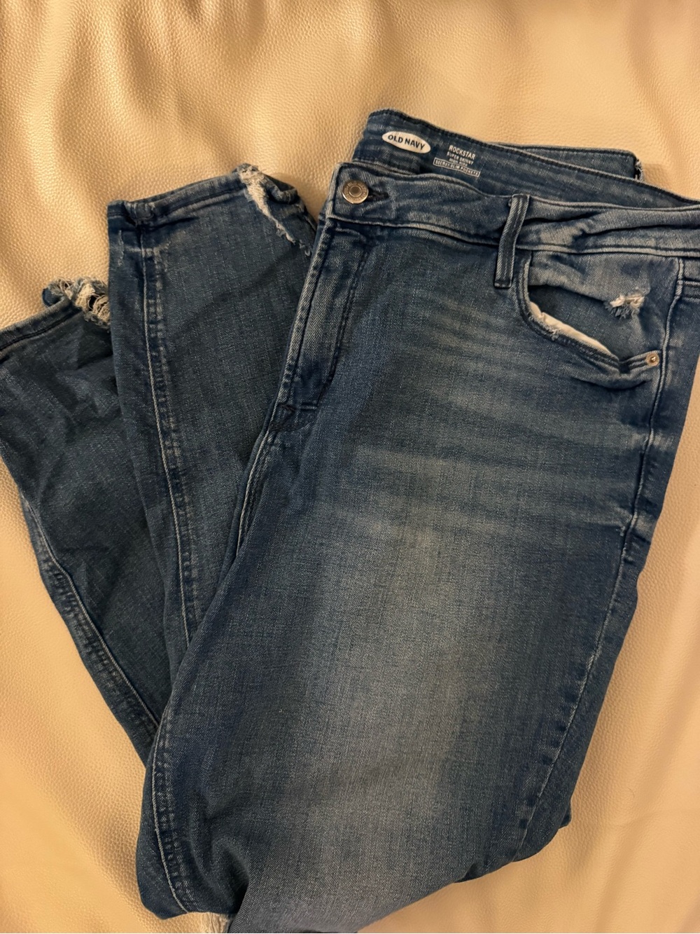 Old Navy Rockstar Women's Faded Blue Skinny Jeans with Subtle Distressing